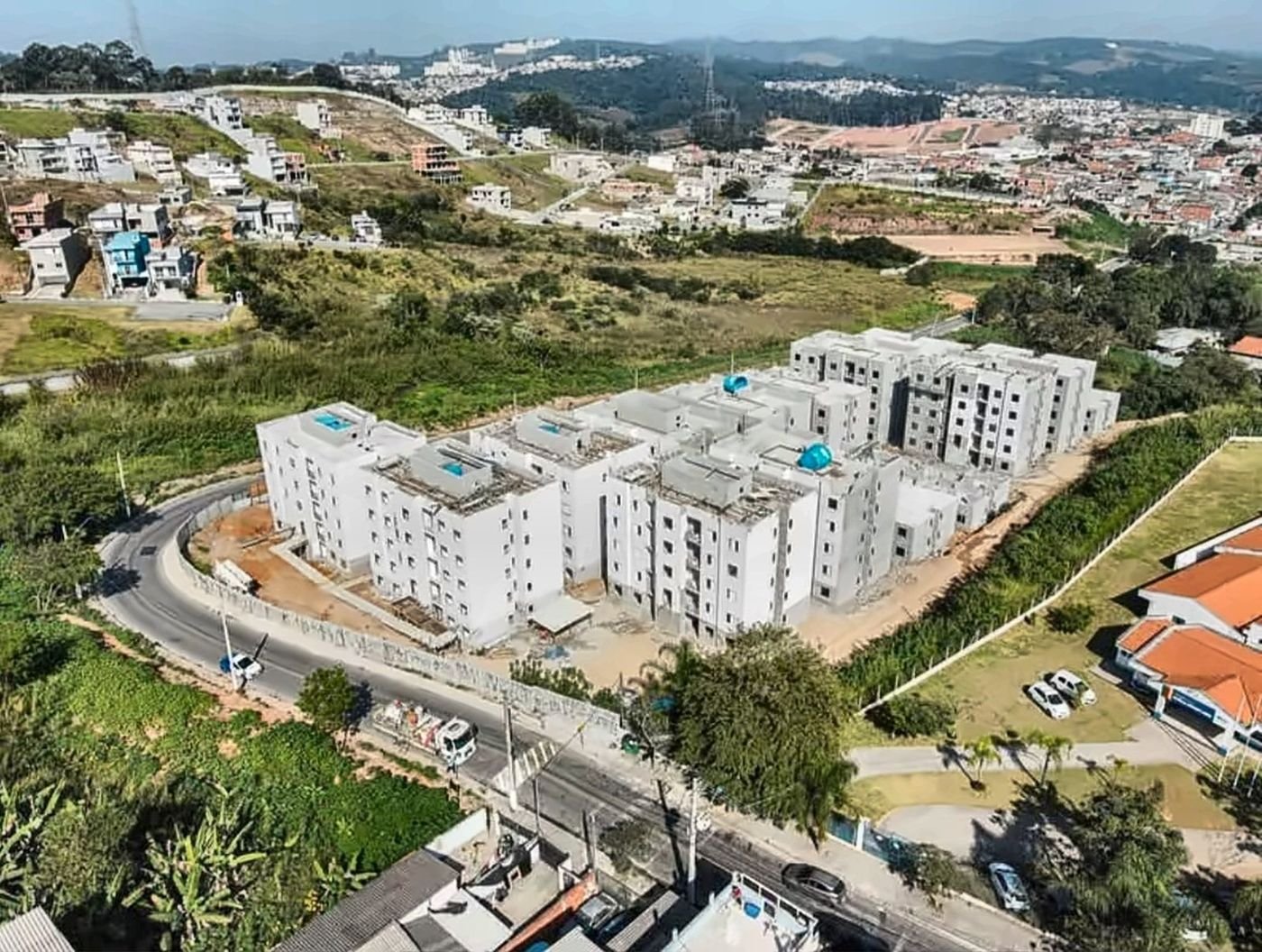 Vista aérea da obra Morada das Roseiras I e II em Itapevi